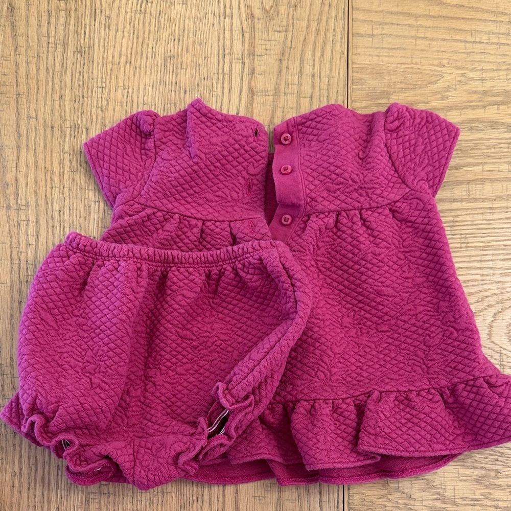 Janie and Jack Textured Raspberry Ruffle Diaper Cover - Picture 5 of 6